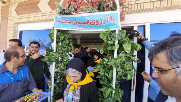 اعزام اولین گروه زائرین حج تمتع ۱۴۰۳ استان بوشهر به سرزمین وحی از فرودگاه بین المللی بوشهر